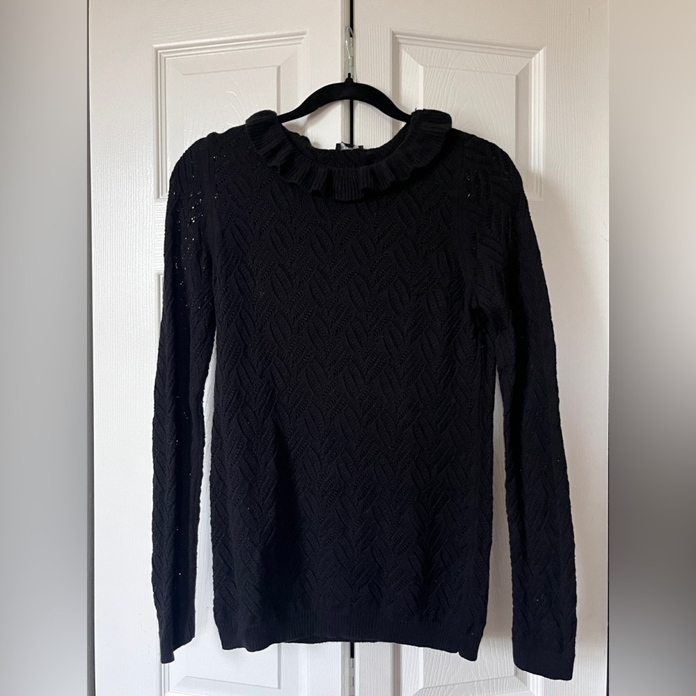 Talbots black knit crochet ruffled neckline sweater blouse small like new